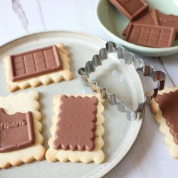 moule emporte pièce biscuits enfant au chocolat